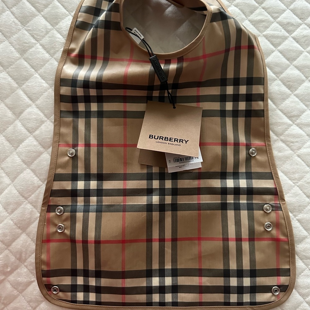 Burberry Bib (New)